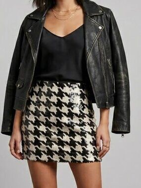 NWOT Astr The Label sz Small black / white sequin houndstooth mini skirt